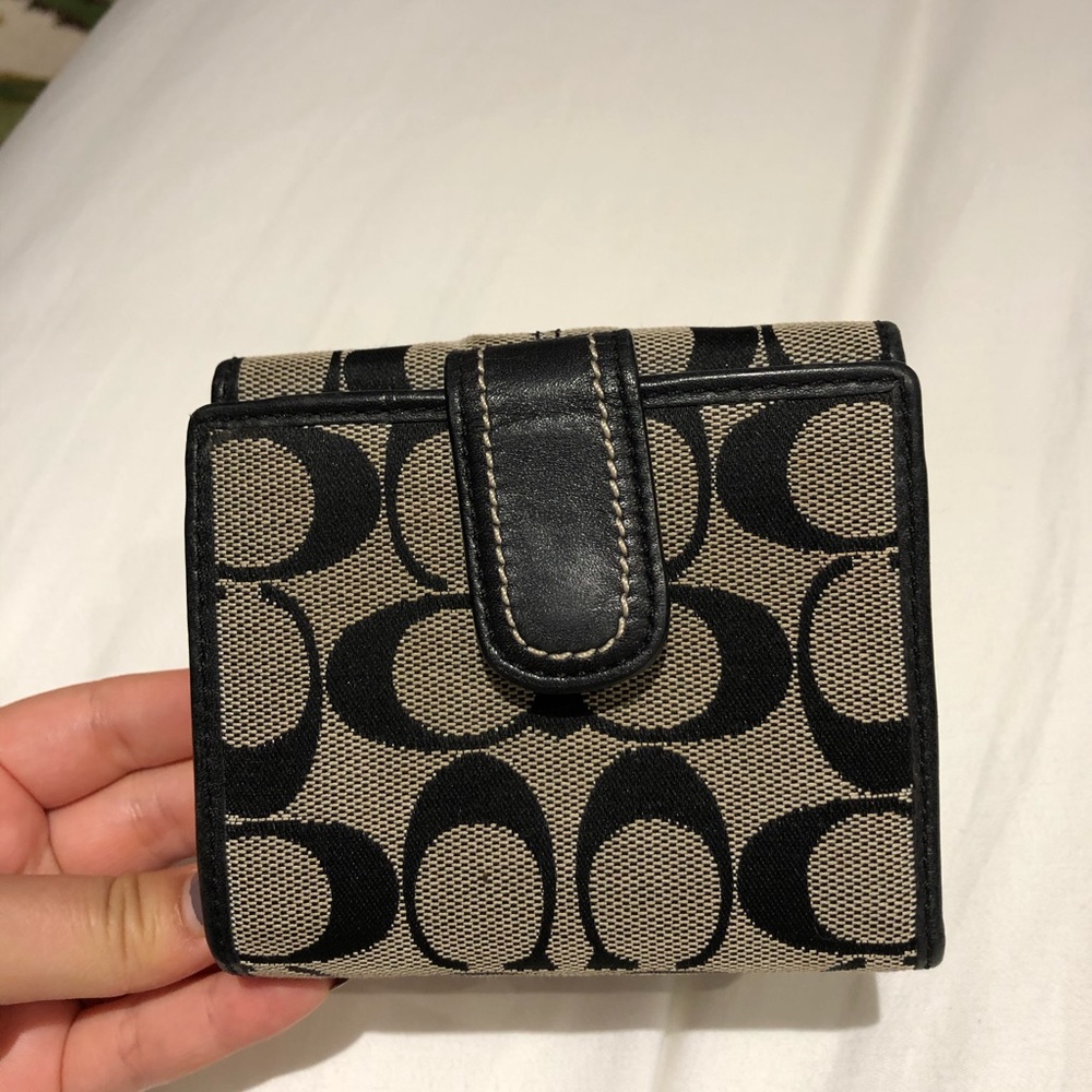 Coach Wallet - Picture 3 of 6